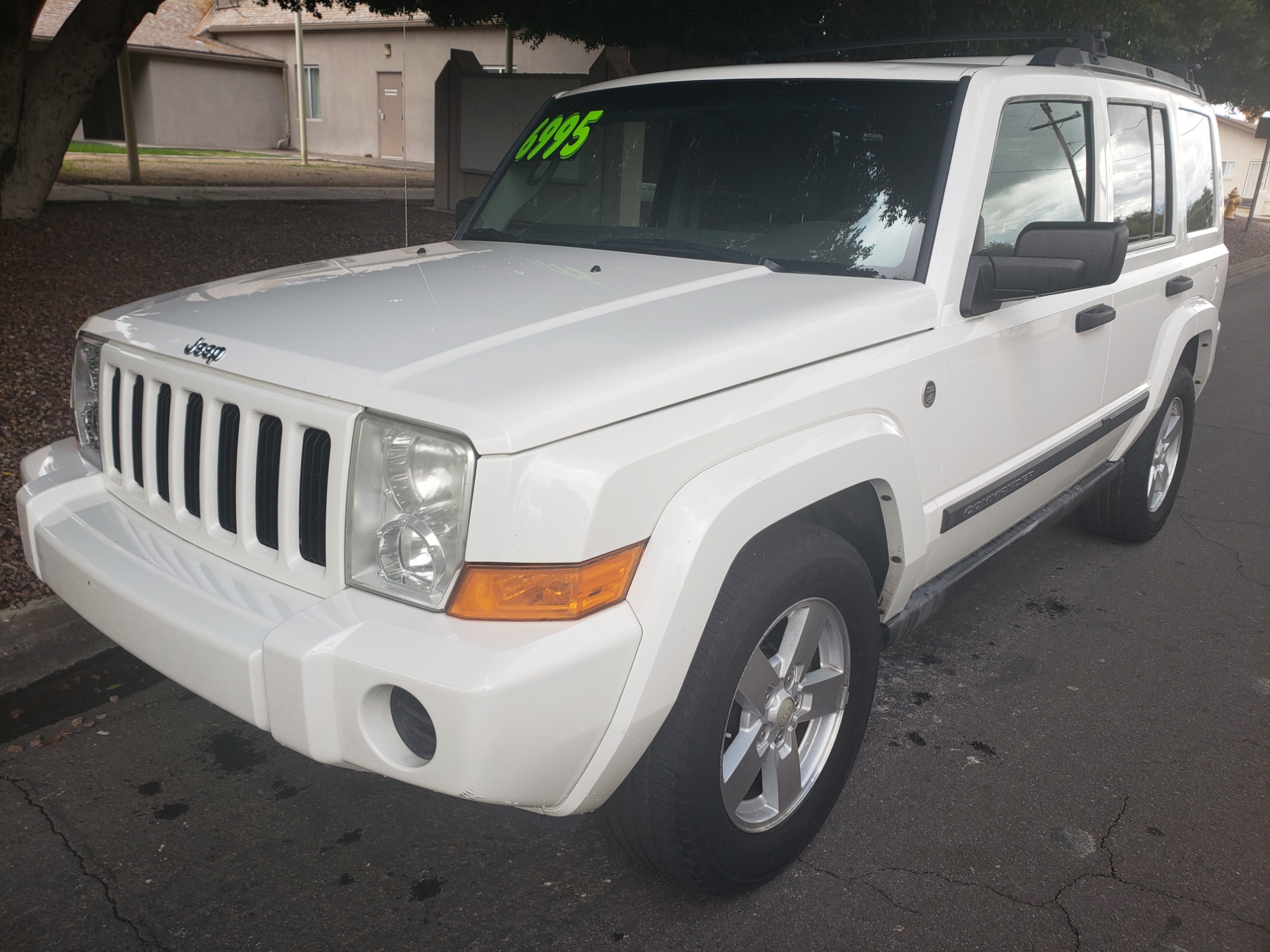 photo of 2006 Jeep Commander 4WD